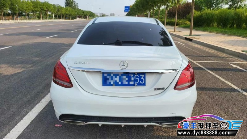17年奔驰C轿车抵押车出售