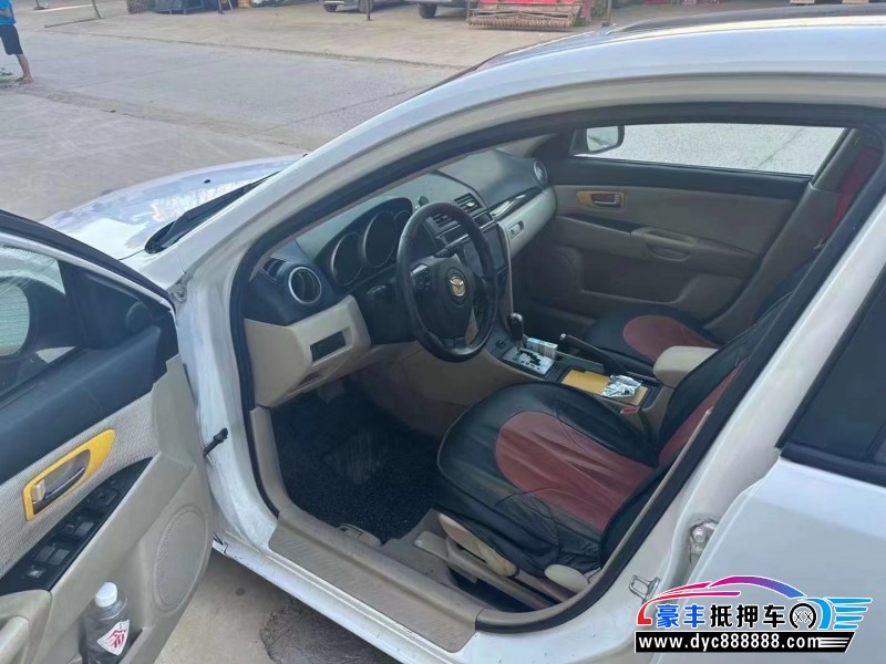 11年马自达马自达3轿车抵押车出售