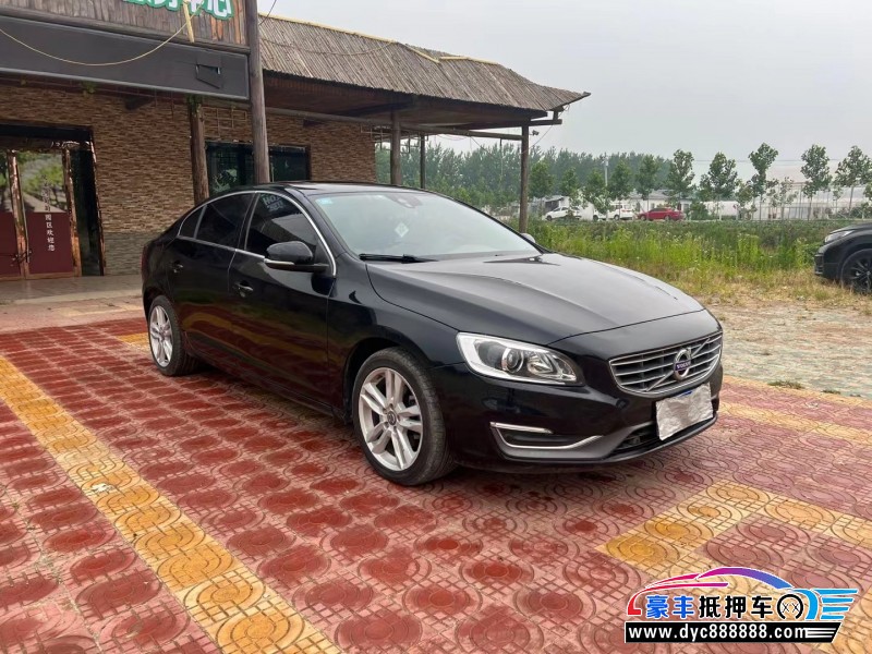 14年沃尔沃S60轿车抵押车出售