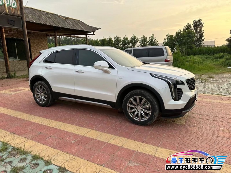19年凯迪拉克XT4轿车抵押车出售