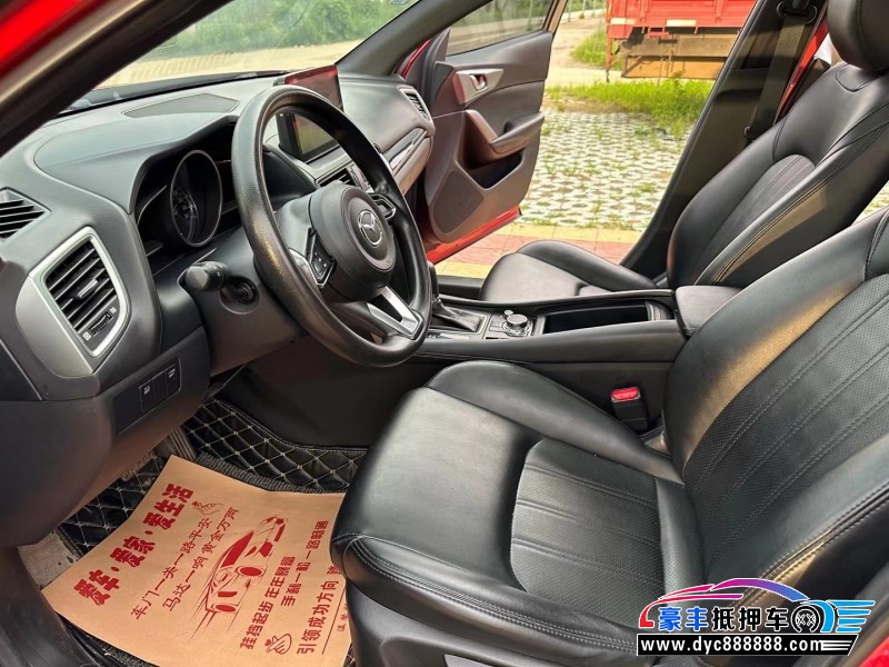 18年马自达CX-4轿车抵押车出售