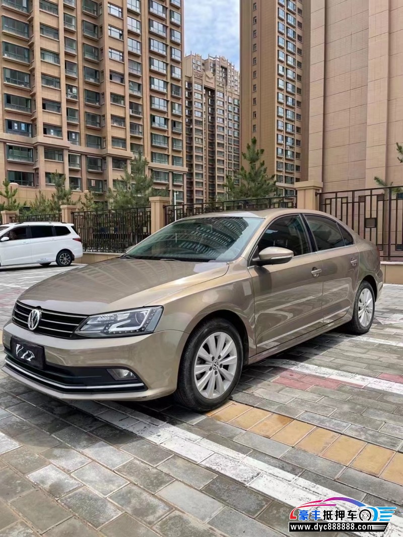 15年大众速腾轿车抵押车出售