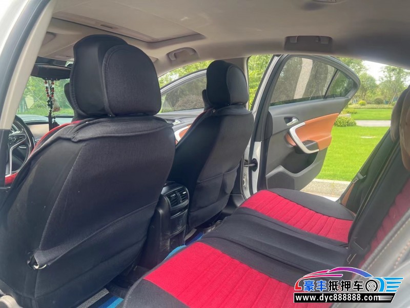 16年别克君威轿车抵押车出售