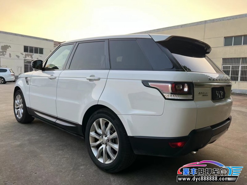 16年路虎揽胜运动轿车抵押车出售