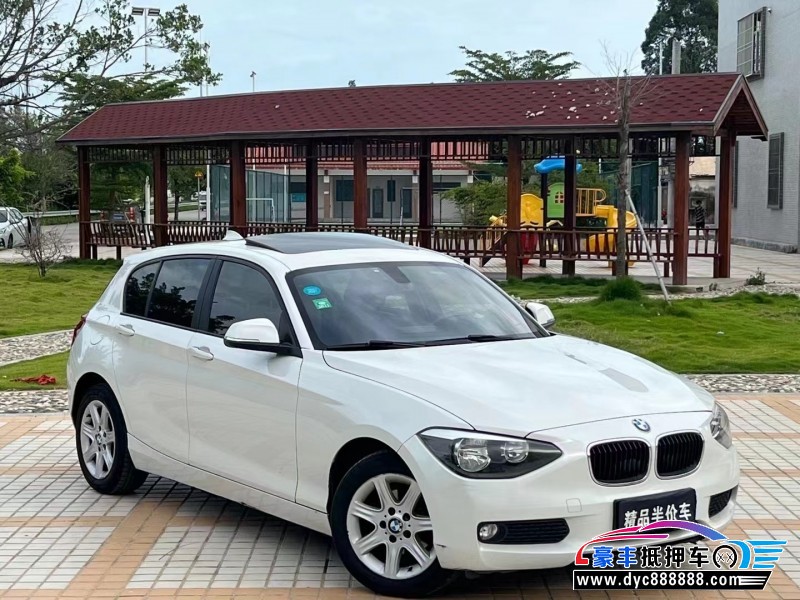 15年宝马1系轿车抵押车出售