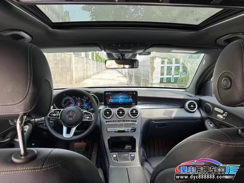 20年奔驰GLCSUV抵押车出售