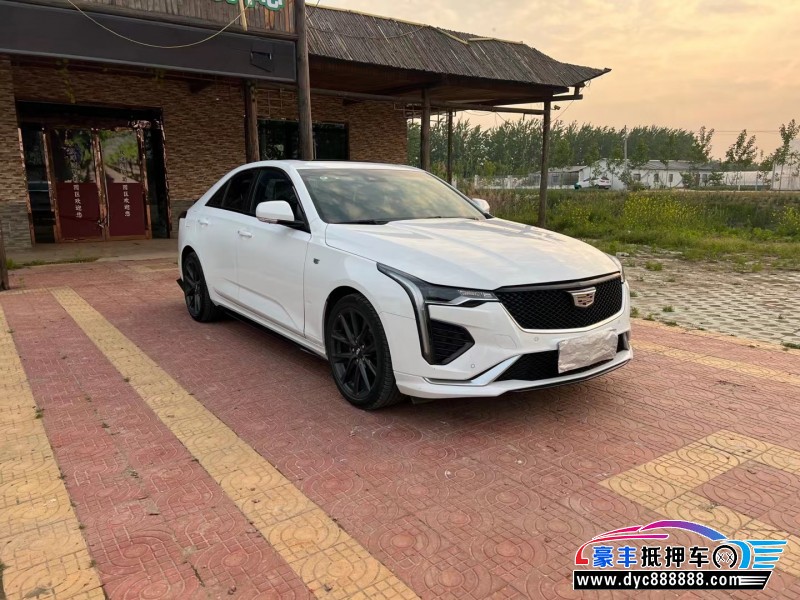 22年凯迪拉克CT4轿车抵押车出售