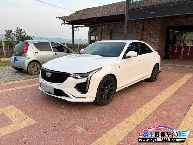 22年凯迪拉克CT4轿车抵押车出售