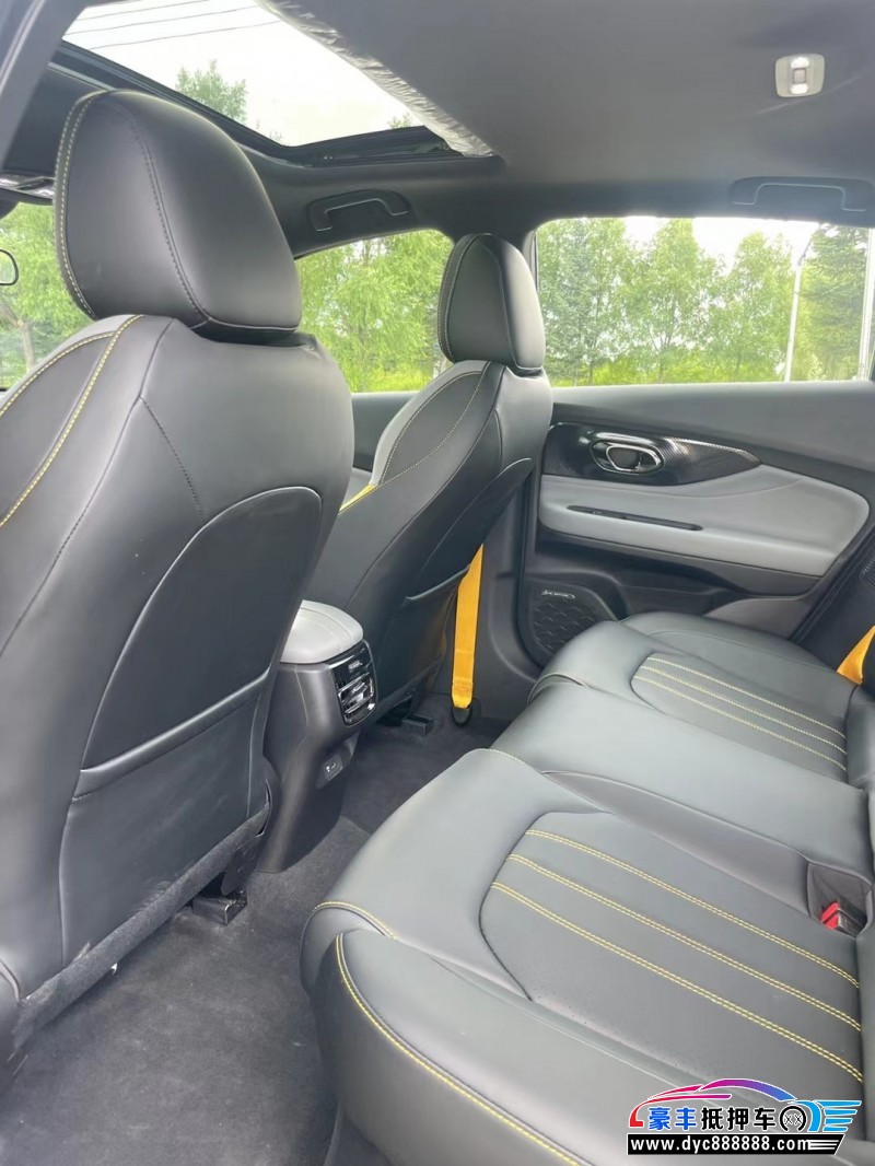 23年传祺影豹轿车抵押车出售