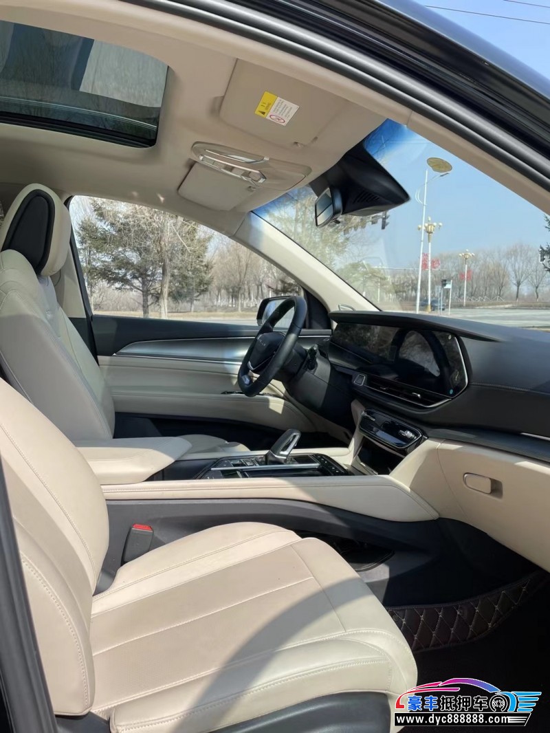 22年宝骏RS-5轿车抵押车出售