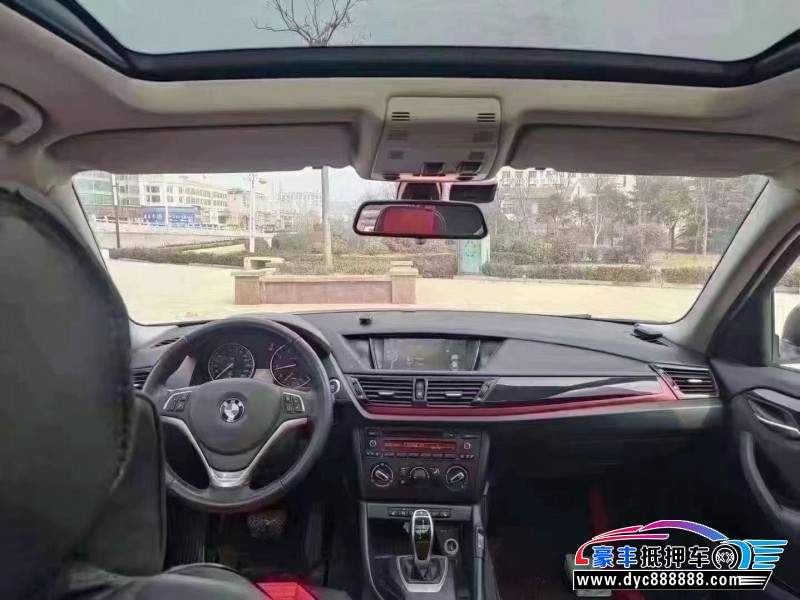 15年宝马X1轿车抵押车出售