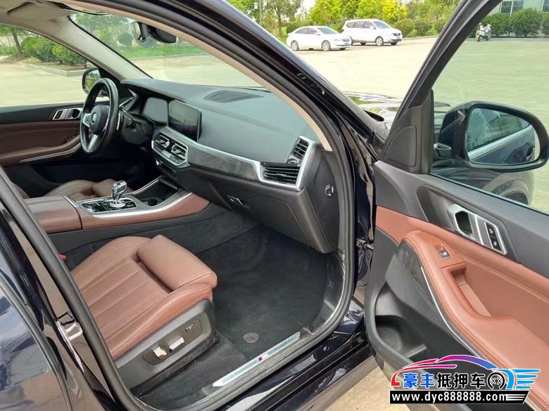 19年宝马X5SUV抵押车出售