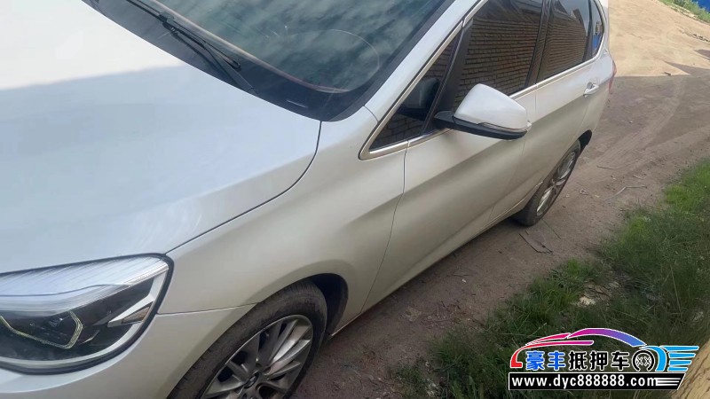 18年宝马2系轿车抵押车出售