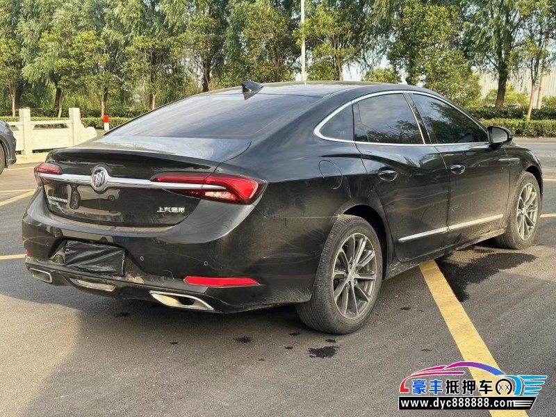 20年别克君越轿车抵押车出售