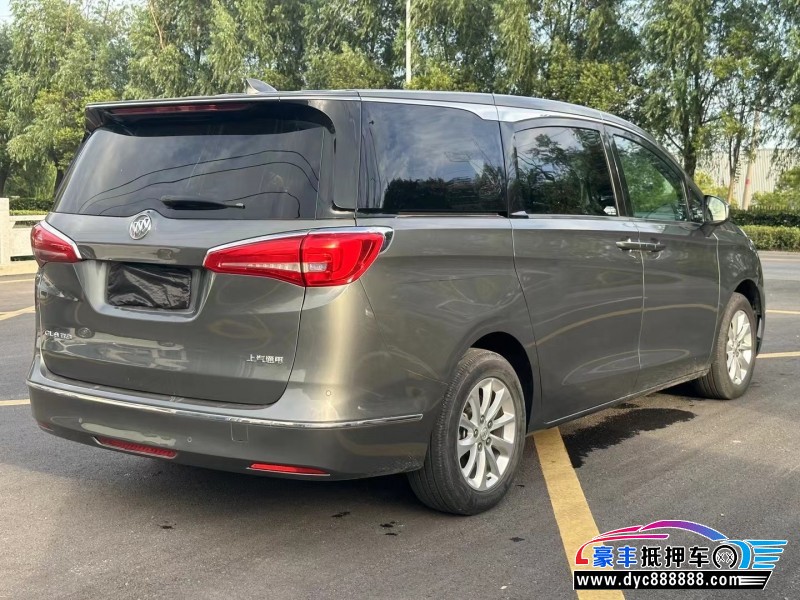 20年别克GL8轿车抵押车出售