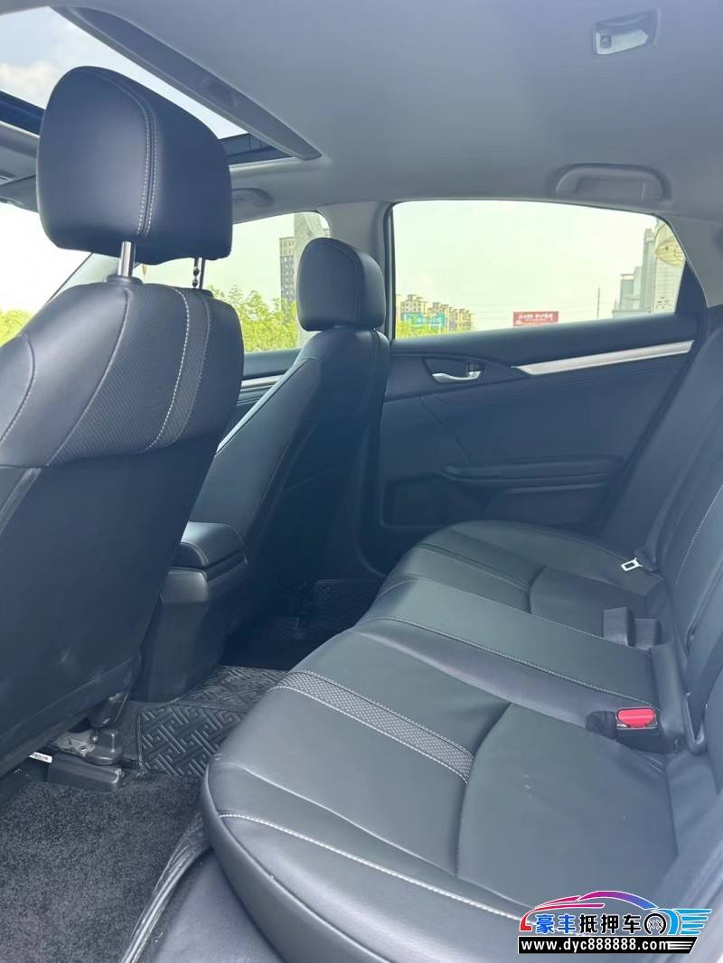 21年本田思域轿车抵押车出售