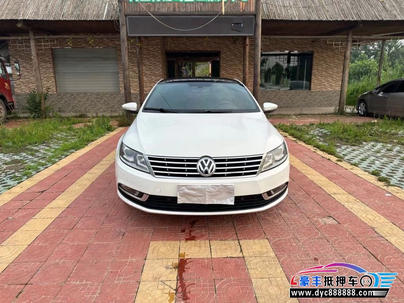 13年大众CC轿车抵押车出售