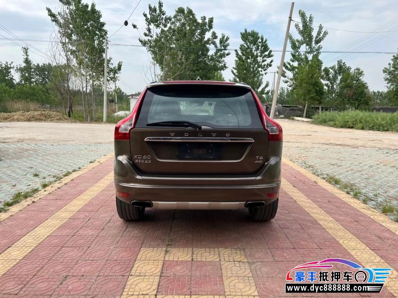 15年沃尔沃XC60轿车抵押车出售
