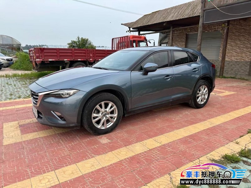 17年马自达CX-4轿车抵押车出售