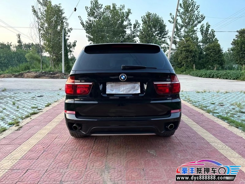 13年宝马X5SUV抵押车出售