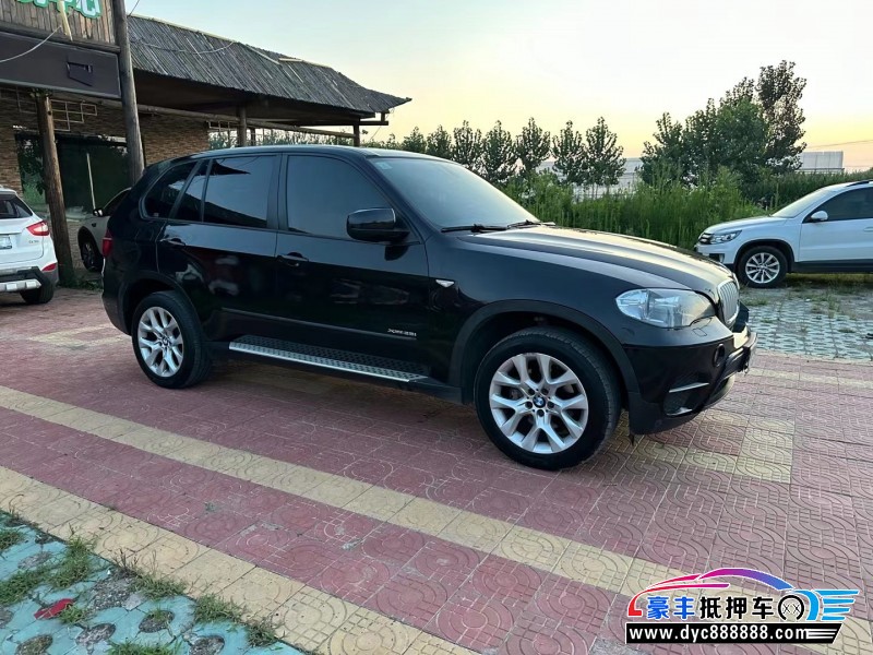 13年宝马X5SUV抵押车出售