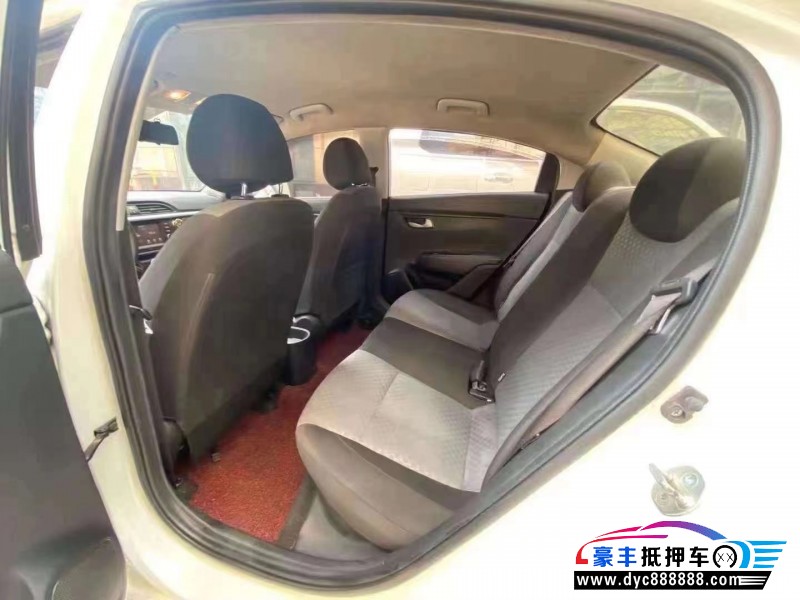 17年起亚K2轿车抵押车出售