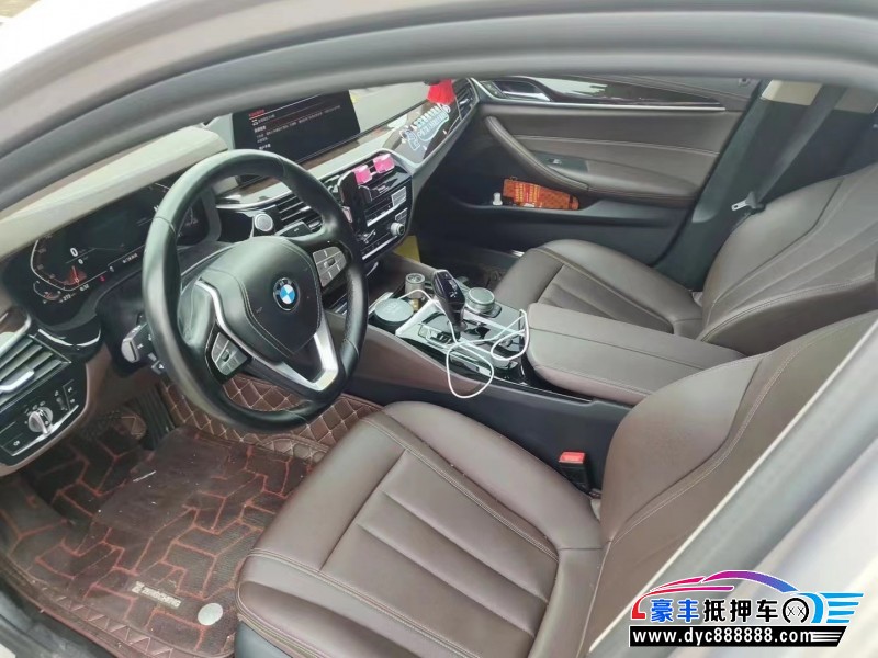 20年宝马5系轿车抵押车出售