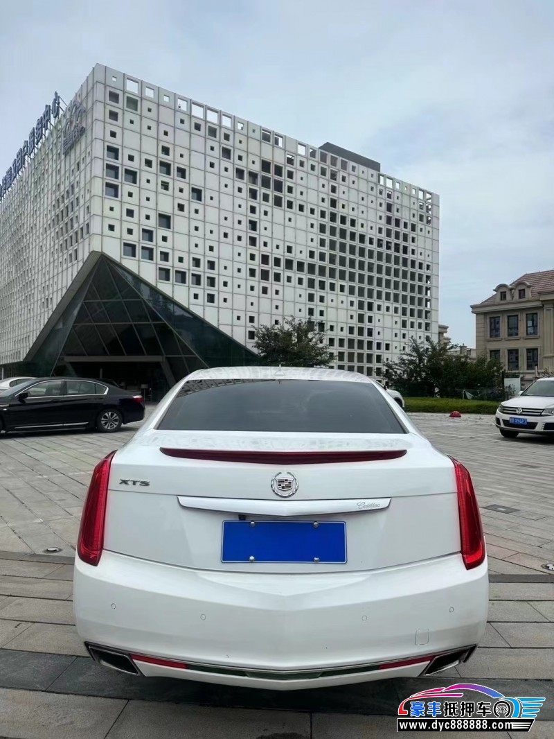16年凯迪拉克XTS轿车抵押车出售