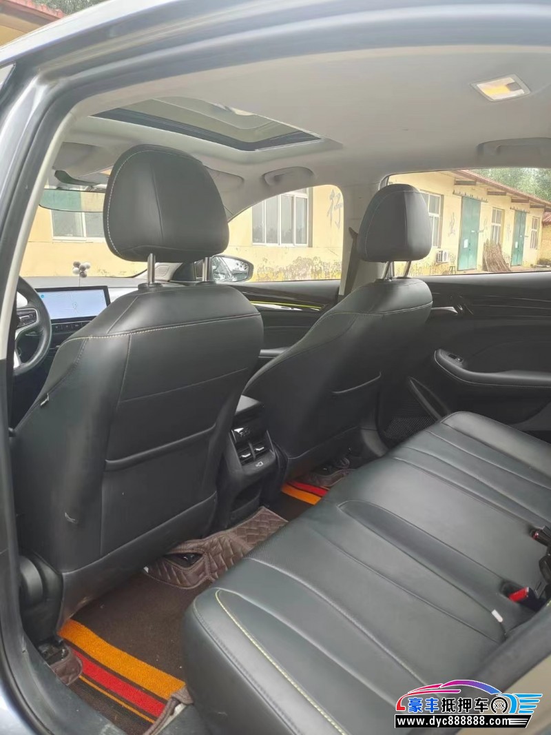 23年荣威i5轿车抵押车出售