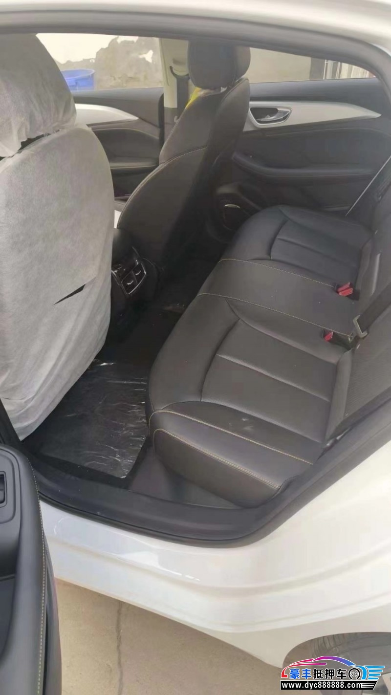 23年荣威i6轿车抵押车出售