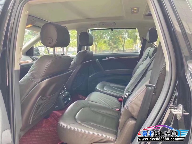 14年奥迪Q7轿车抵押车出售