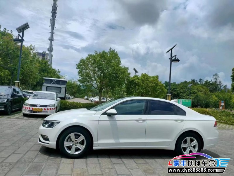 18年大众凌渡轿车抵押车出售