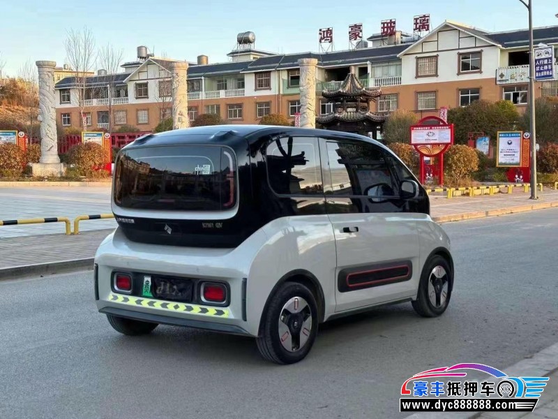 21年宝骏kiwi ev轿车抵押车出售