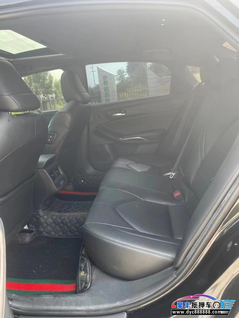 22年丰田亚洲龙轿车抵押车出售