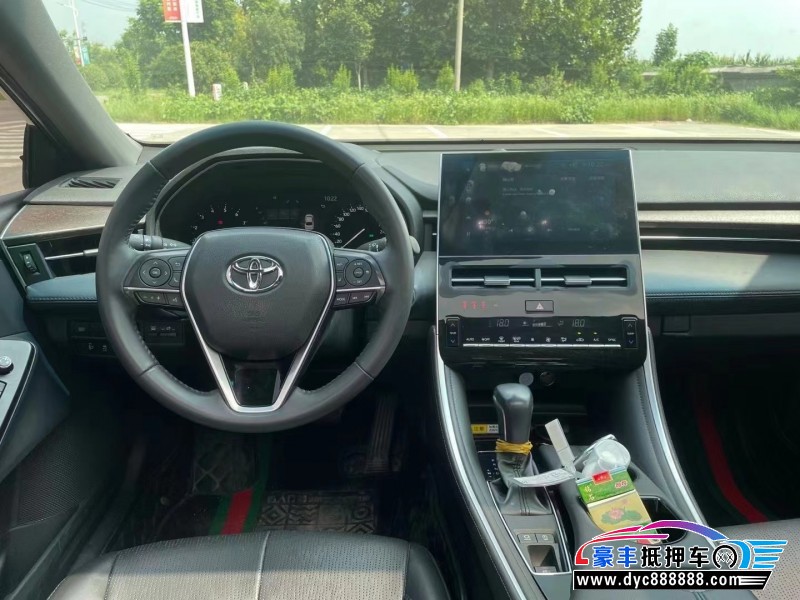 22年丰田亚洲龙轿车抵押车出售