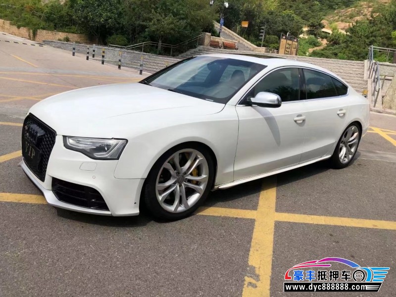 12年奥迪S5轿车抵押车出售