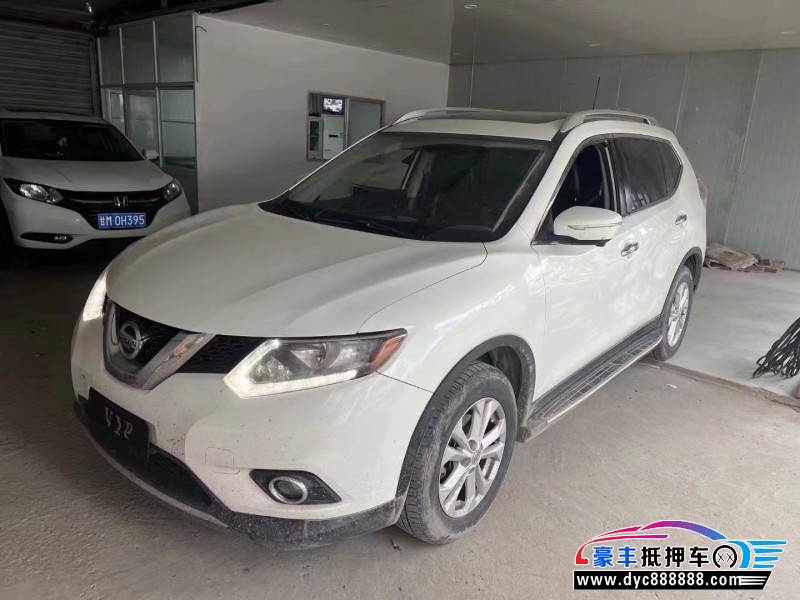 14年日产奇骏轿车抵押车出售