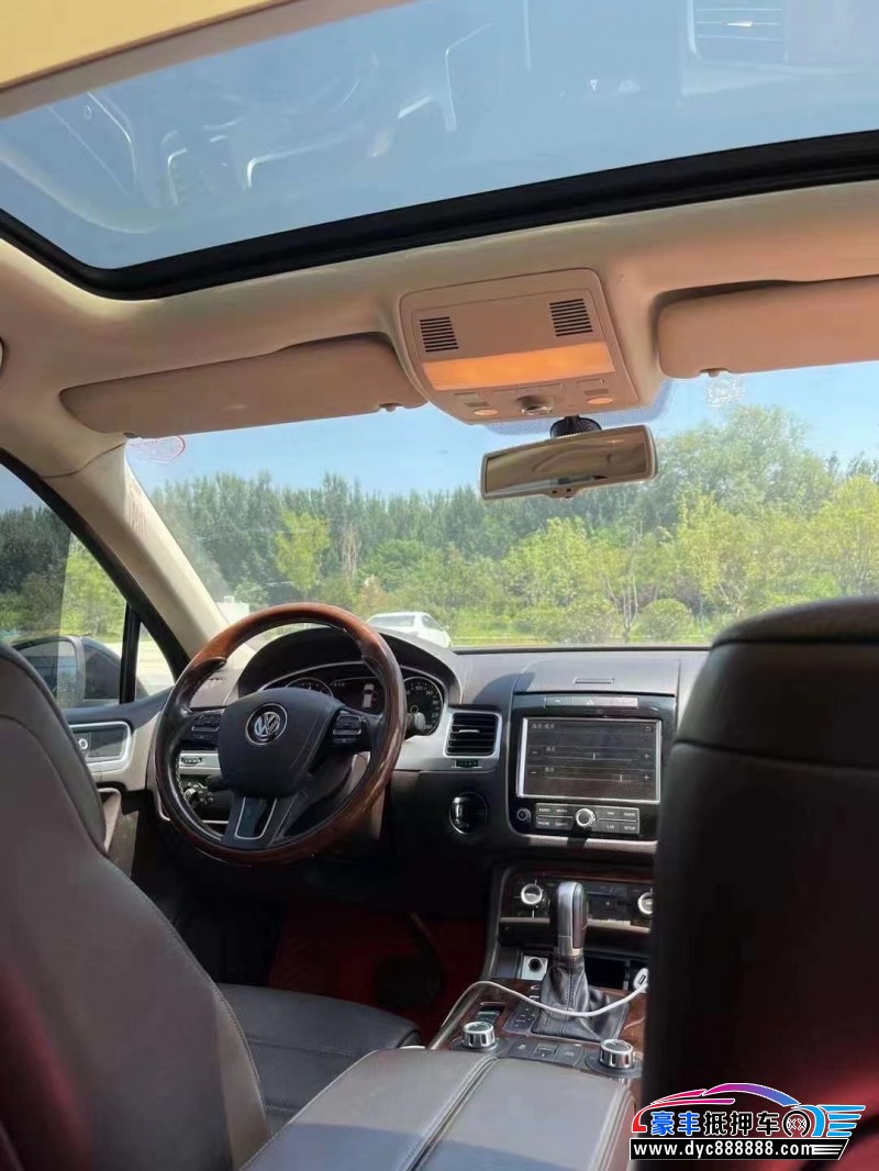 15年大众途锐SUV抵押车出售