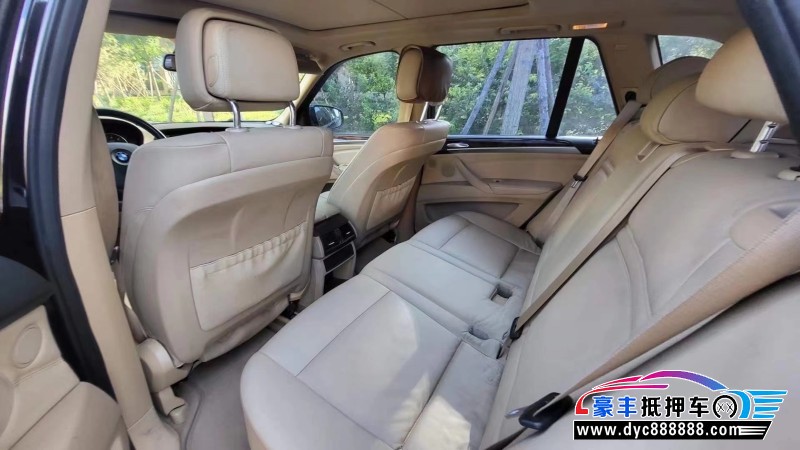 13年宝马X5SUV抵押车出售