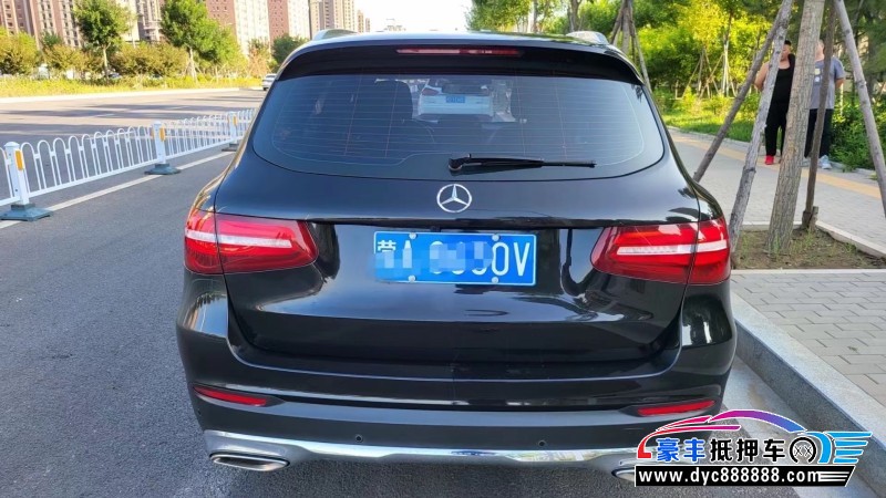 17年奔驰GLCSUV抵押车出售