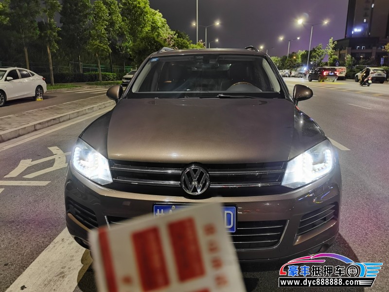 14年大众途锐SUV抵押车出售