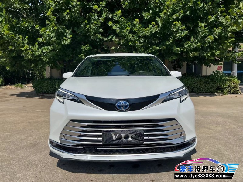 23年丰田塞纳轿车抵押车出售