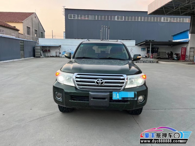 12年丰田兰德酷路泽轿车抵押车出售