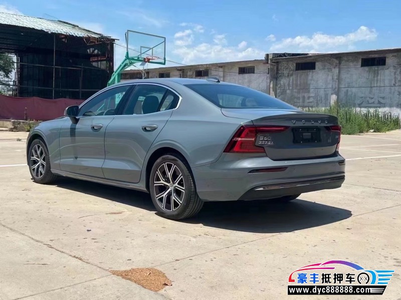 23年沃尔沃S60轿车抵押车出售