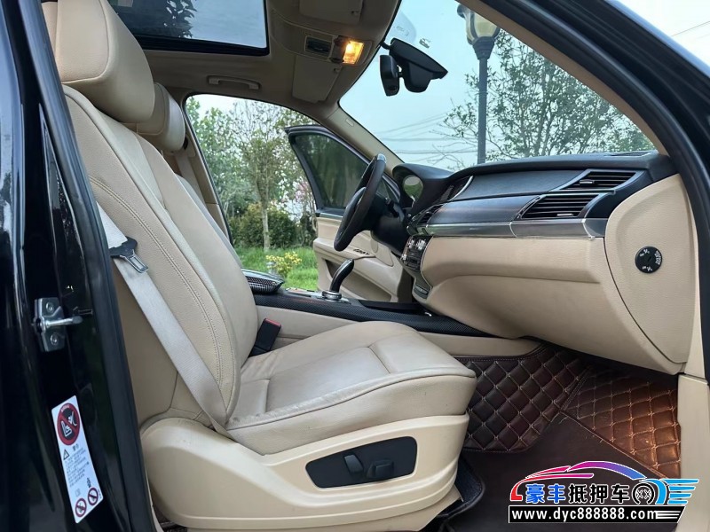 10年宝马X5SUV抵押车出售