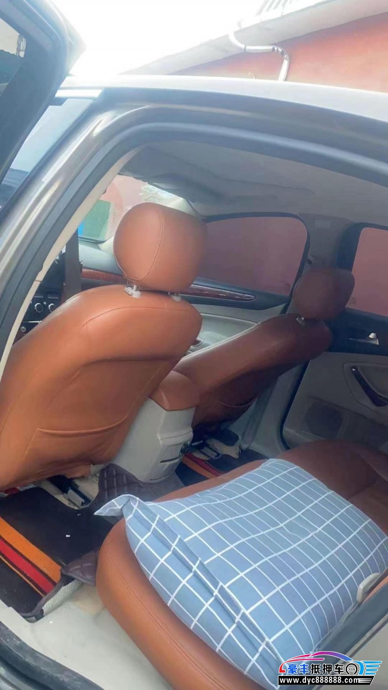 13年福特蒙迪欧轿车抵押车出售