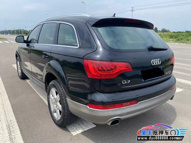 13年奥迪Q7SUV抵押车出售
