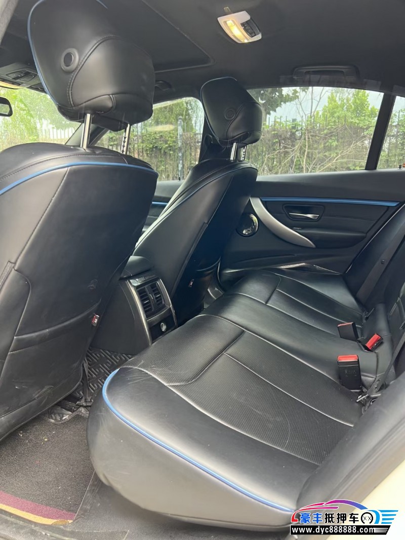 19年宝马3系轿车抵押车出售