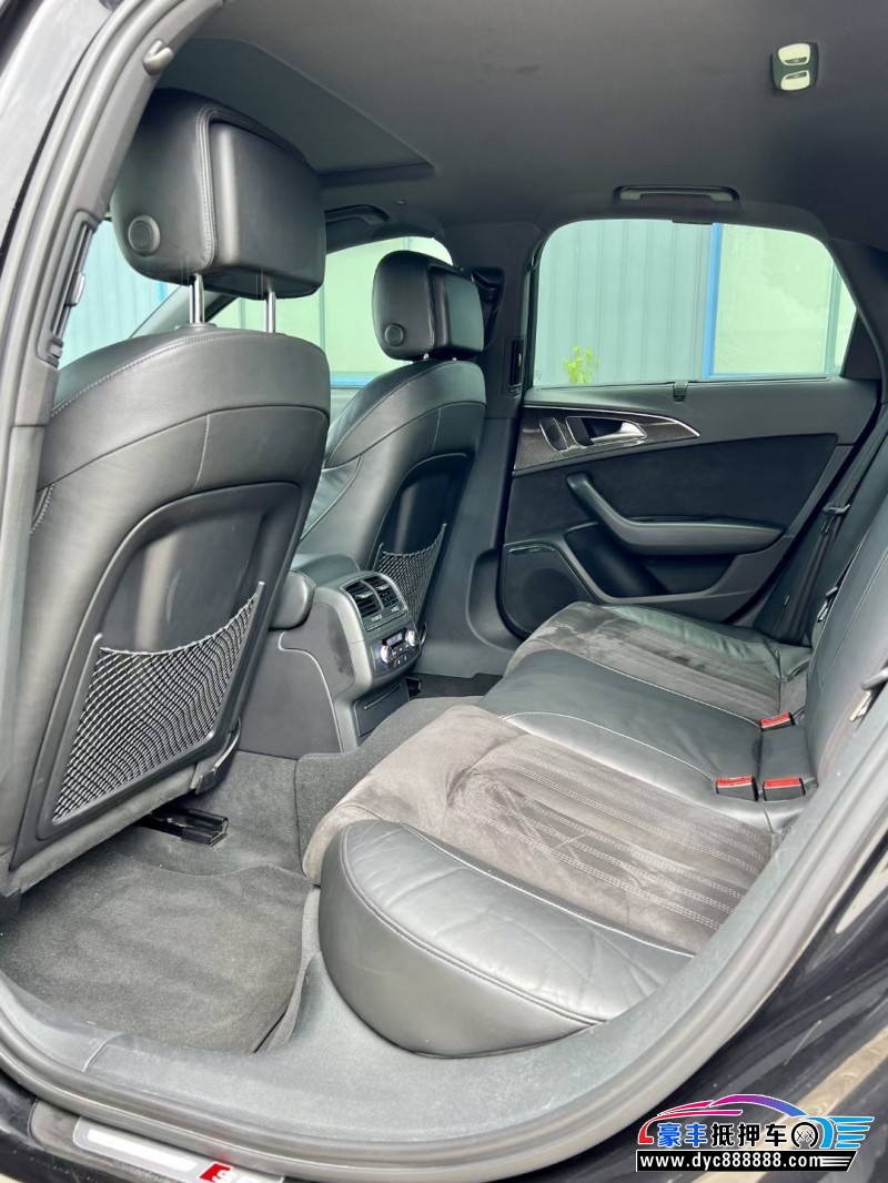 14年奥迪S6轿车抵押车出售