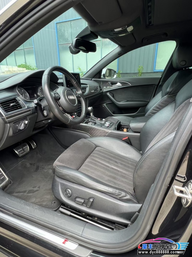 14年奥迪S6轿车抵押车出售